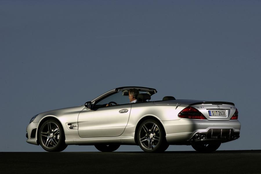  Mercedes-Benz SL63 AMG 2009 года  (фото 8 из 43)